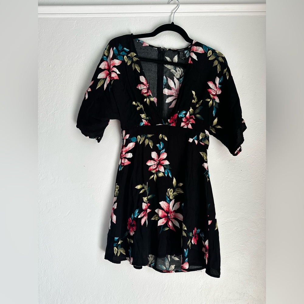 Floral Mini Flutter-Sleeve Dress | small